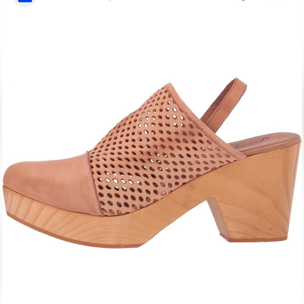 Free People NWB Size 38EU‎ peach pearl the Logan Leather Clogs - Picture 3 of 11